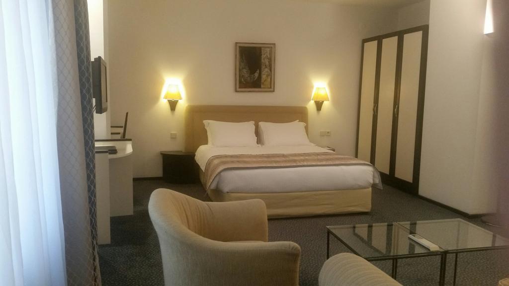 King Hotel Guvenlik Ancara Exterior foto
