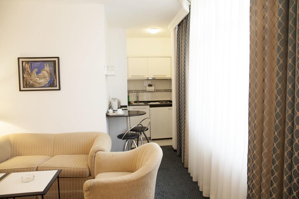 King Hotel Guvenlik Ancara Exterior foto