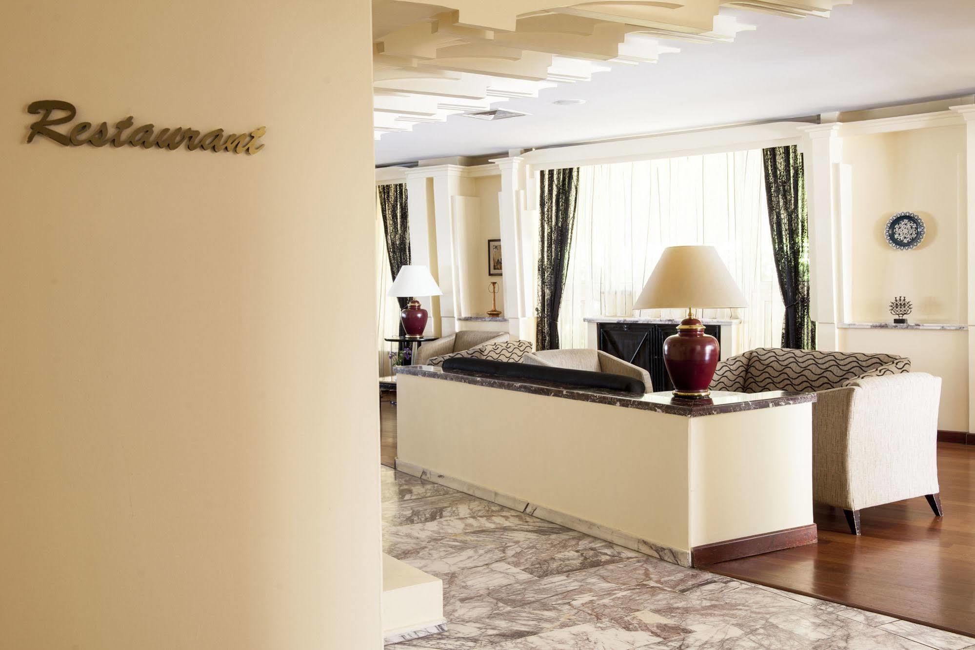 King Hotel Guvenlik Ancara Exterior foto